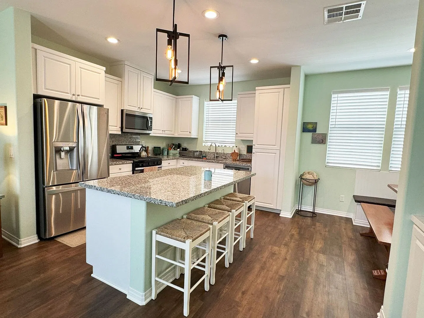Bayside Landing Townhouse — Photo 3