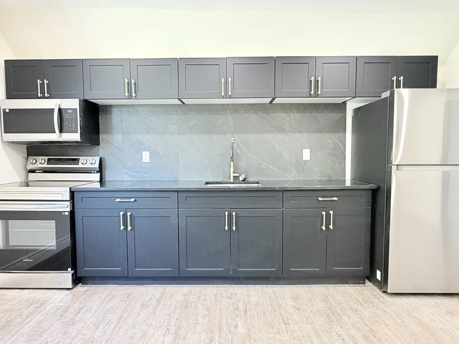 1 bed, $1,525 — Photo 4