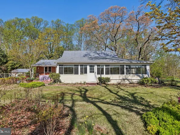 23730 Kingston Village Rd, California, MD 20619