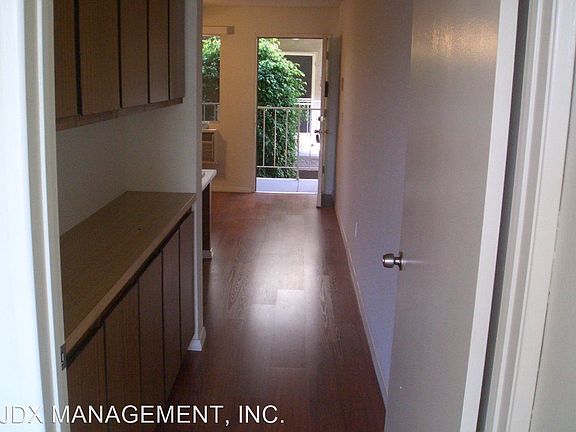 5th image of 4260 44th St APT 101