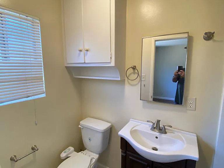 1980 S Garth Ave #4 — Photo 20