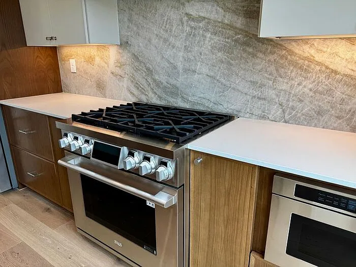 230 Washington St NE — Photo 18