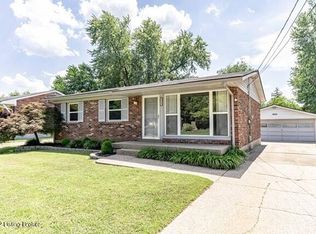 9210 Fawnridge Pl, Louisville, KY 40229