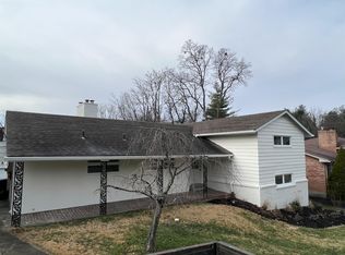2908 Tremont Dr, Louisville, KY 40205