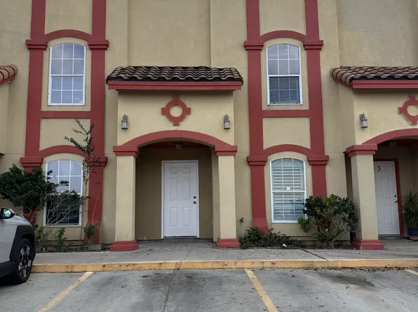 1020 Dickey Ln APT 2, Laredo, TX 78043