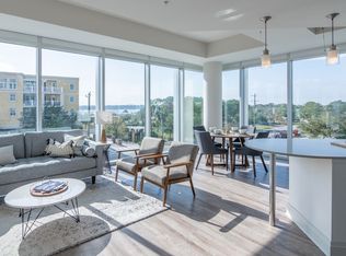 10 WestEdge, Charleston, SC 29403