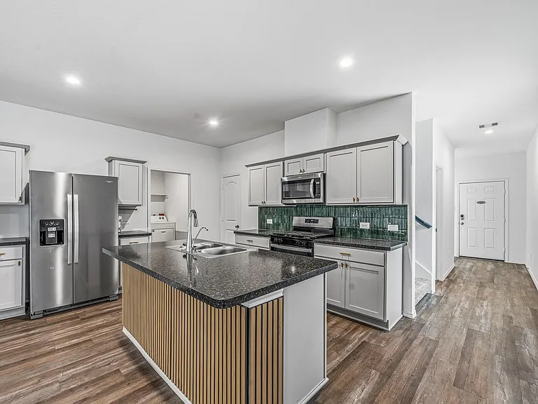 24122 Juniper Heights Dr — Photo 8