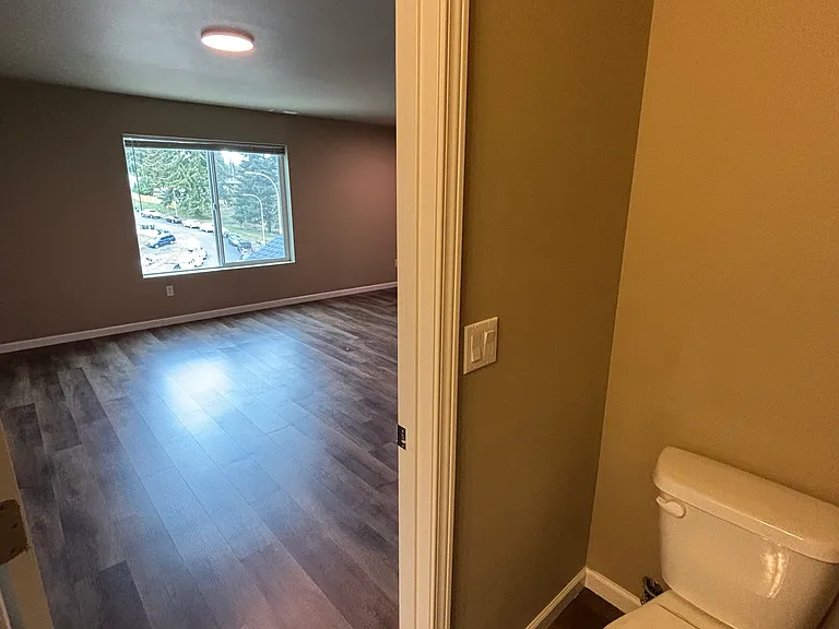 633 Hansen St SE #A — Photo 30