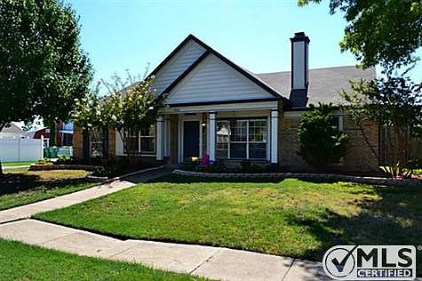 2nd image of 7506 Pacific Dr
