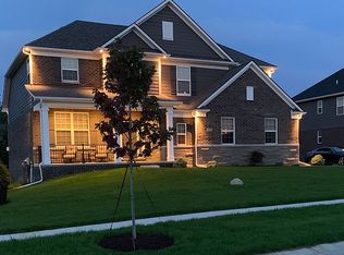 4509 Twin Beach Ct, West Bloomfield, MI 48323