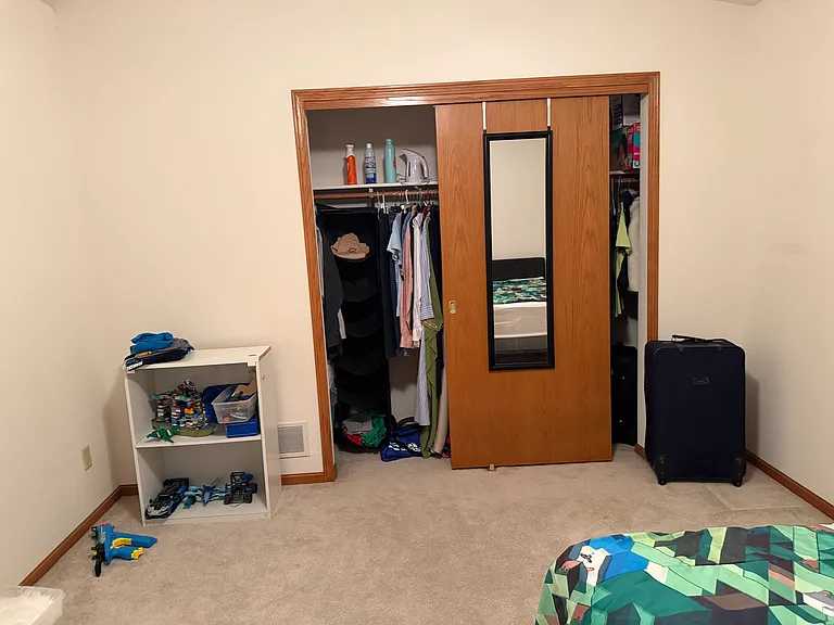 375 Kristin Ct W — Photo 15