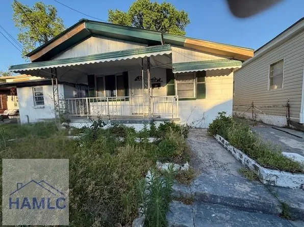 818 Allen Ave, Savannah, GA 31415