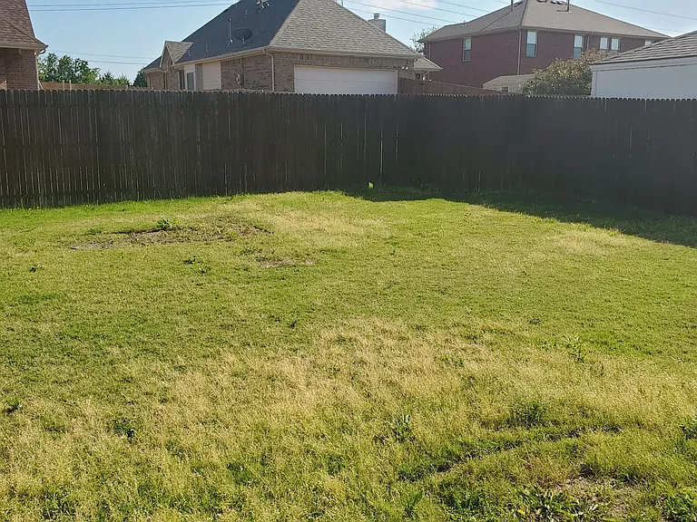 1125 Northwood Ln — Photo 1