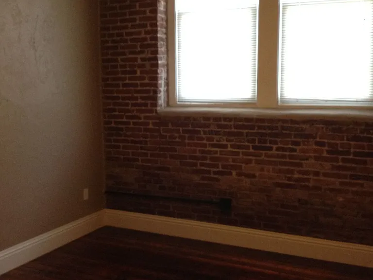 Monroe Street Suites — Photo 12