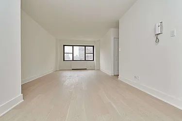 Rented by PocketBroker Inc