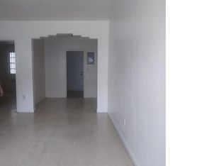 908 SW 2nd St APT 16, Miami, FL 33130