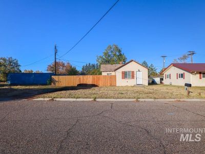 355 NW 5th Ave, Ontario, OR, 97914