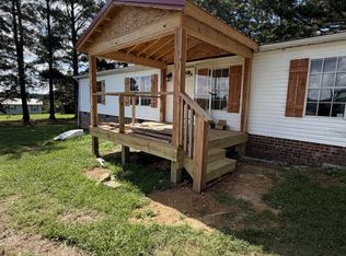 895 Harve Brown Rd, Bethpage, TN 37022