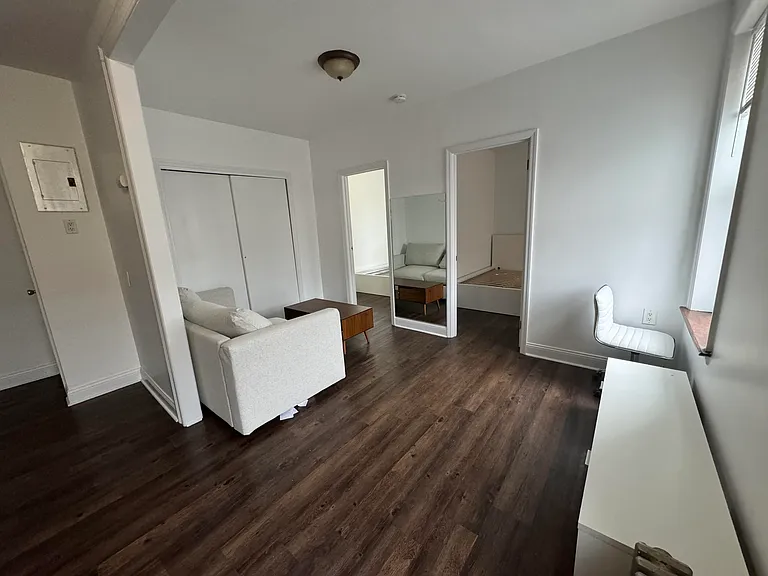 2478 Arthur Ave #9 — Photo 6