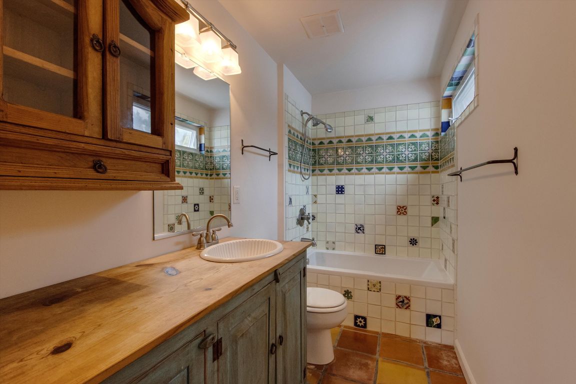 20-Primary Bathroom