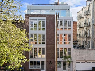 209 6th St #200, Hoboken, NJ, 07030