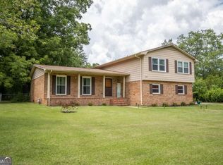 185 Fairway Cir, Athens, GA 30607