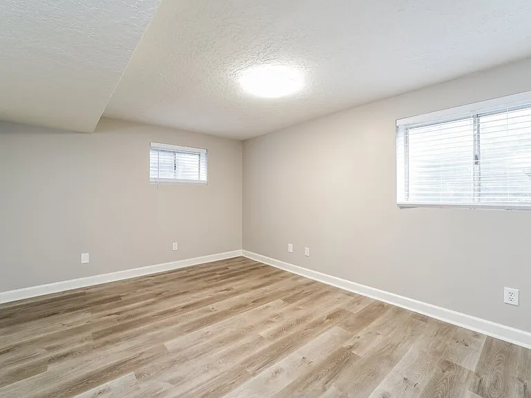 10318 S Leilani Dr — Photo 13