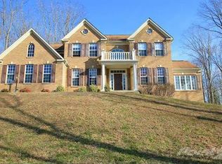 57 Falling Creek Dr, Stafford, VA 22554