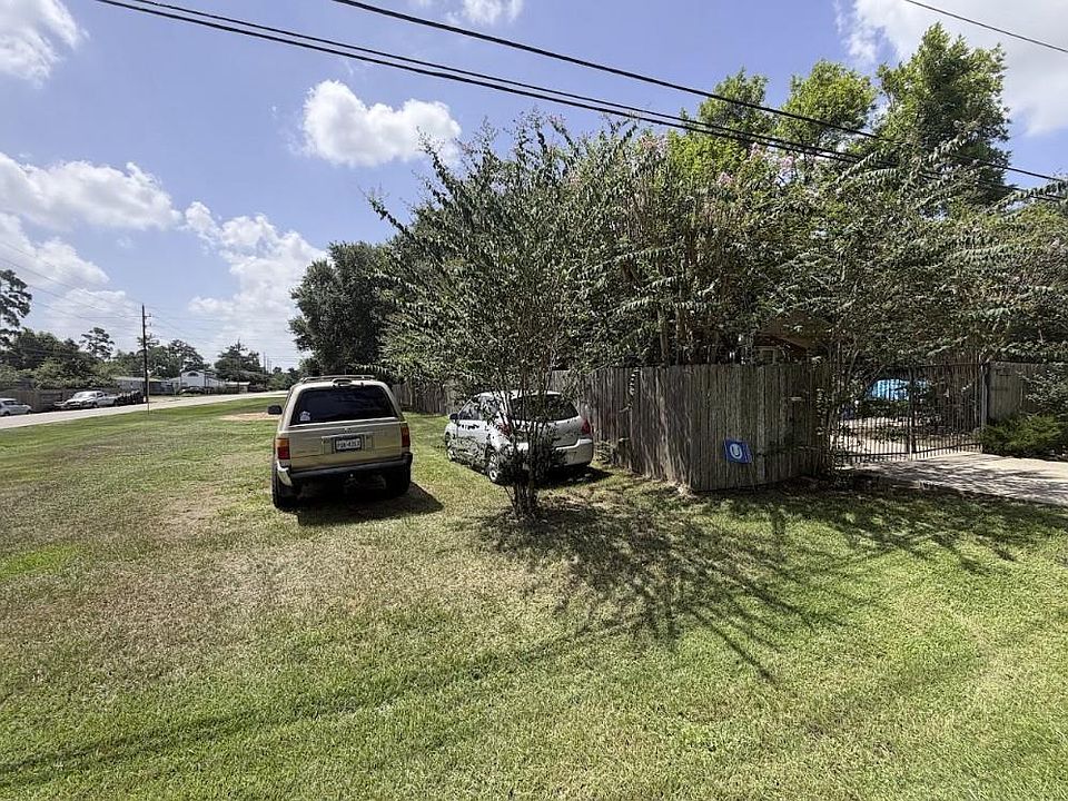 1st image of 5303 Five Oaks Dr