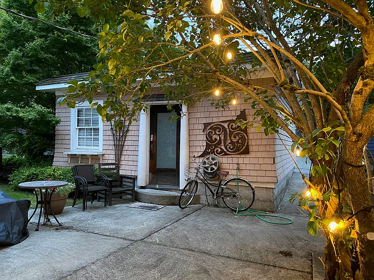 Cottage entrance