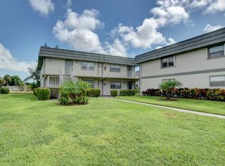 96 Monaco Ct #B, Delray Beach, FL 33446