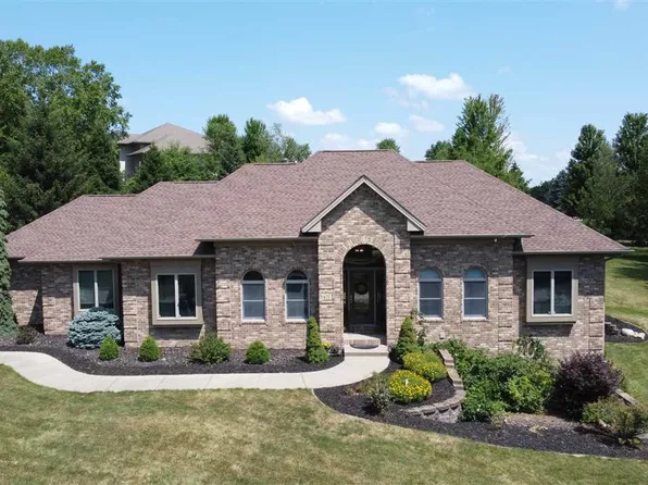 475 Butternut Ln, Iowa City, IA 52246