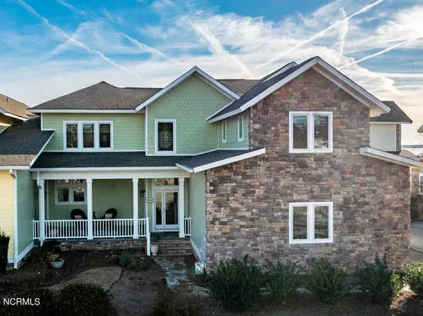 833 Country Club Drive # 8, Minnesott Beach, NC 28510