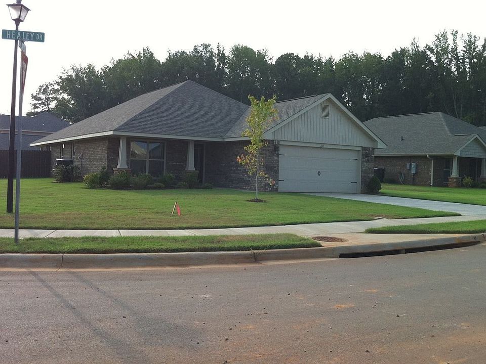 Corner lot