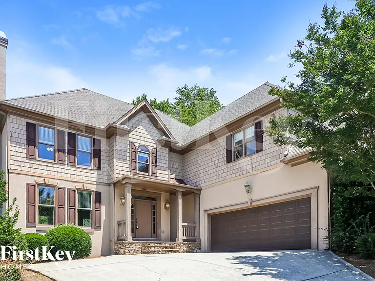 3320 Fairway Bend Dr — Photo 2