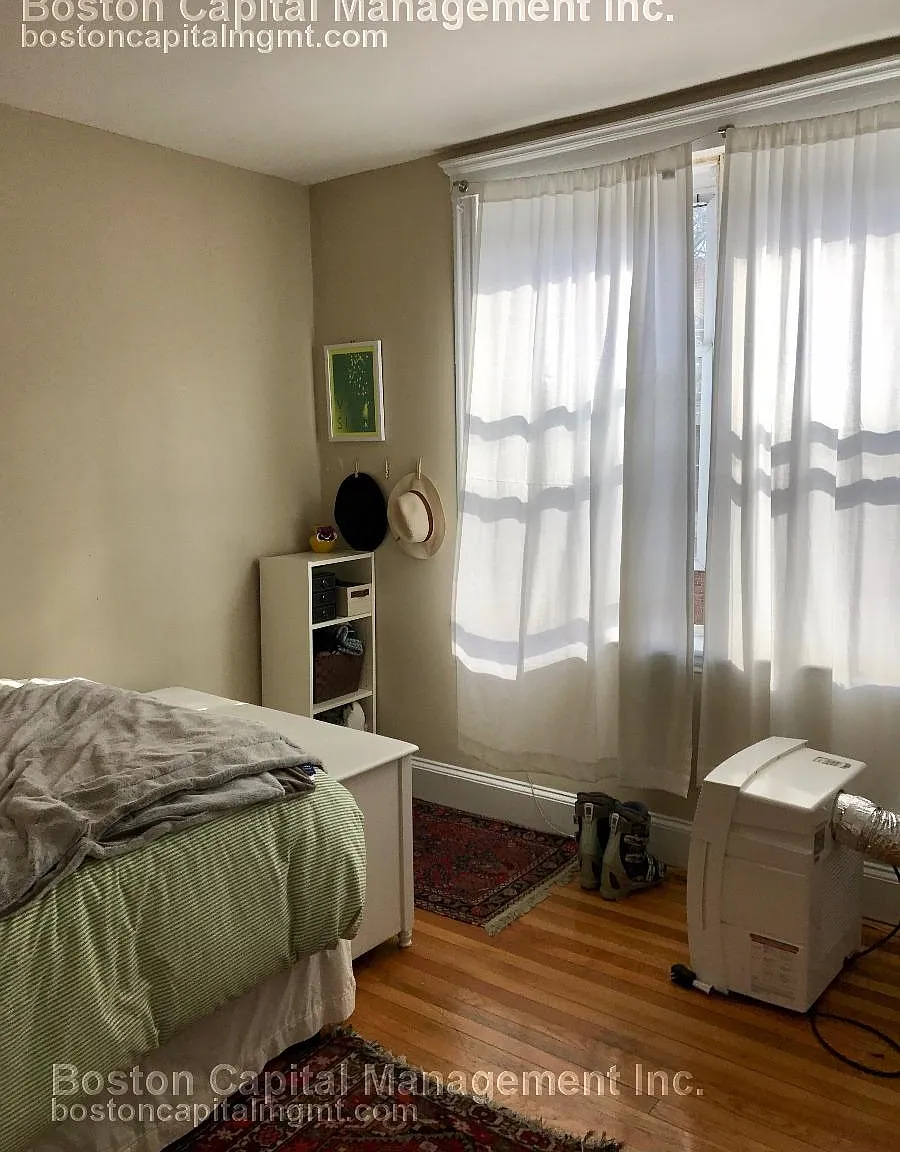 2 bed, 800 sqft, $2,895 — Photo 4