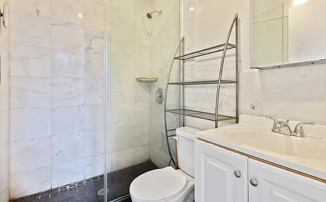 Rented by Dalan Rentals | media 10