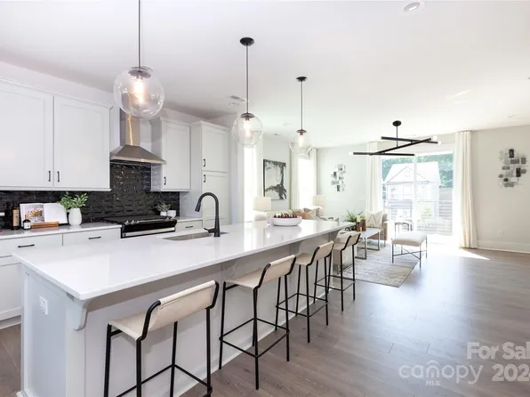 1407 Seigle Ave, Charlotte, NC 28205