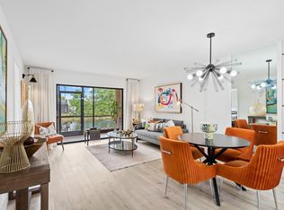 10442 Sunrise Lakes Blvd APT 111, Fort Lauderdale, FL 33322