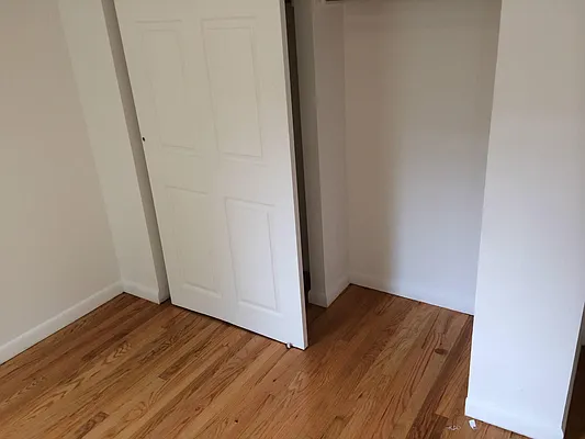 Rented by Keller Williams NYC | media 22