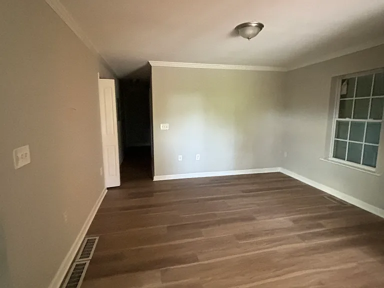 934 Joseph E Boone Blvd NW — Photo 9