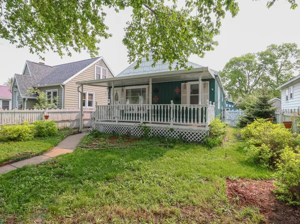 2114 Charles STREET, La Crosse, WI 54603