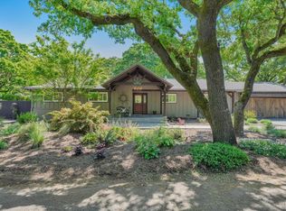 2052 Hatch Rd, Novato, CA 94947