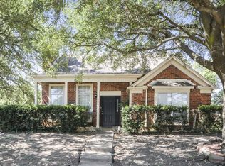 928 Eagle Dr, Desoto, TX