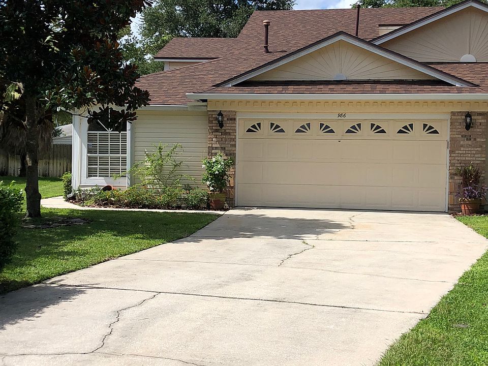 1st image of 986 Cobbler Ct