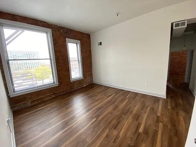 310 Delawareunit #201 — Photo 1