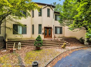 795 Green Valley Rd, Jackson, NJ 08527