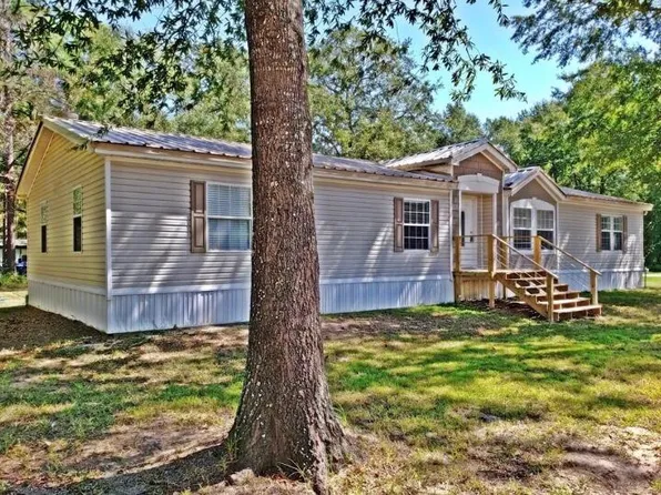 210 Nassau Ln, Pointblank, TX 77364