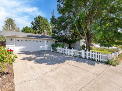 467 Bowmont Cir, Medford, OR, 97504