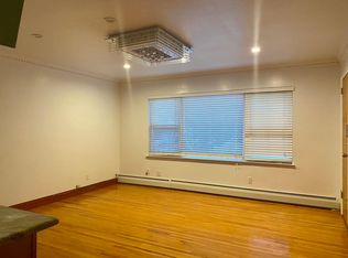 4302 166th St FLOOR 1, Flushing, NY 11358